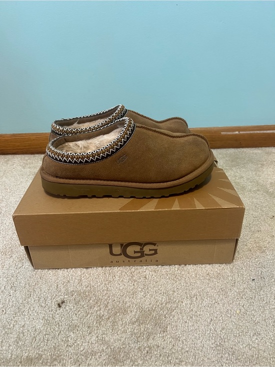 UGG Shoes - UGG Chestnut Brown Slip-On Shearling Mules
